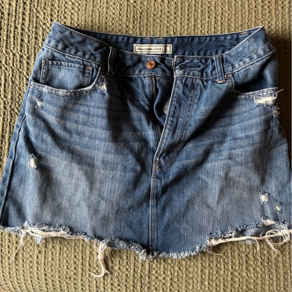 Abercrombie & Fitch Frayed Hem Jean Skirt